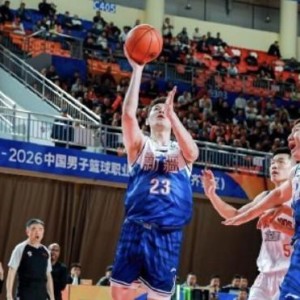 Kaiyun开云官方网站中国登录-阿不都沙拉木：跟门内加配合很舒服；我们要学会聪明地犯规