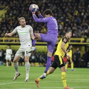 开云体育-中国官网登录入口-中场时多特被嘘，科贝尔：作为场上球员，被嘘永远都不好受